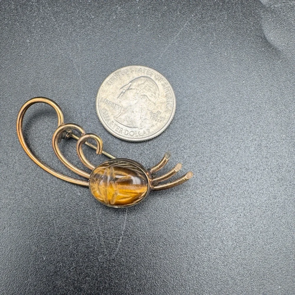 WRE WE Richards 12K Gold‎ Filled Tigers Eye Scarab Brooch VTG Egyptian Revival